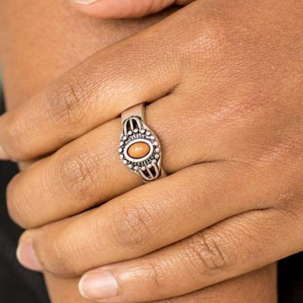 Right On TREK - Brown ♥ Ring
